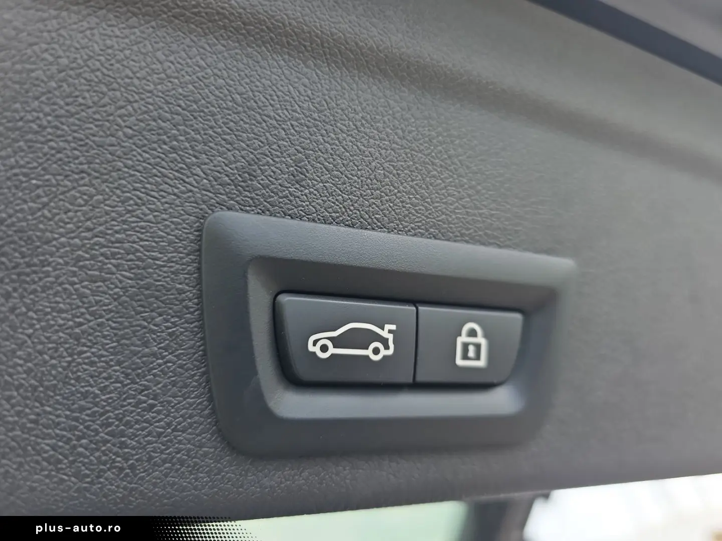 BMW X6 xDrive40d LASER HUD KAMERA INDIVIDUAL Standhe