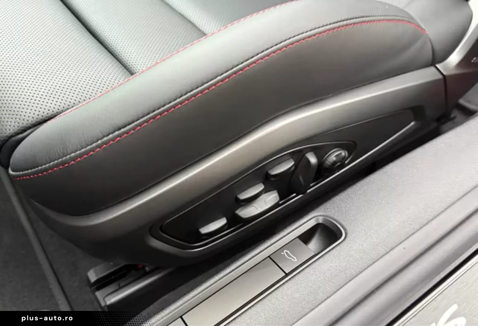 Porsche 992 911 Carrera GTS Cabriolet Liftsystem-VA BOSE