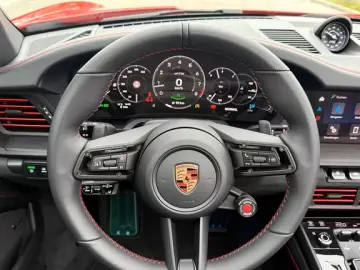 Porsche 992 911 Carrera GTS Cabriolet Liftsystem-VA BOSE