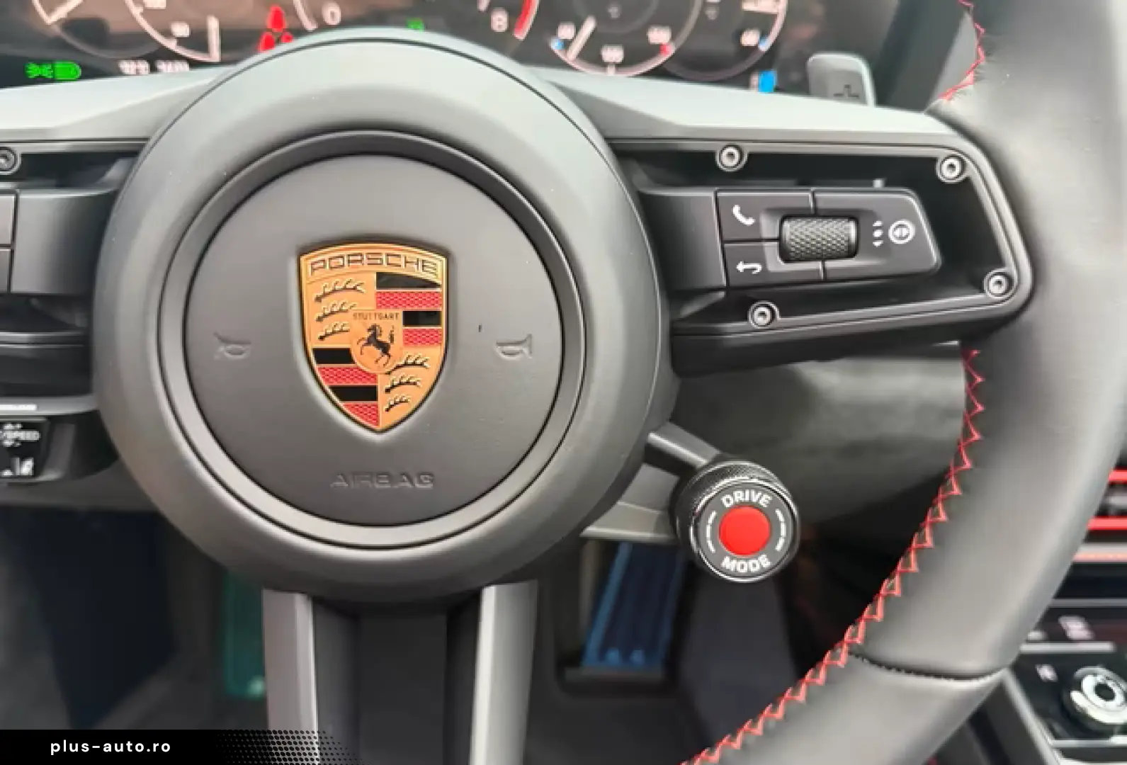 Porsche 992 911 Carrera GTS Cabriolet Liftsystem-VA BOSE