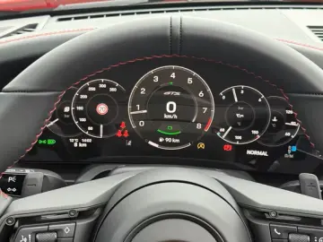 Porsche 992 911 Carrera GTS Cabriolet Liftsystem-VA BOSE