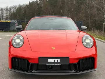 Porsche 992 911 Carrera GTS Cabriolet Liftsystem-VA BOSE