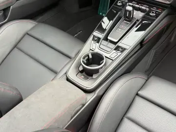 Porsche 992 911 Carrera GTS Cabriolet Liftsystem-VA BOSE