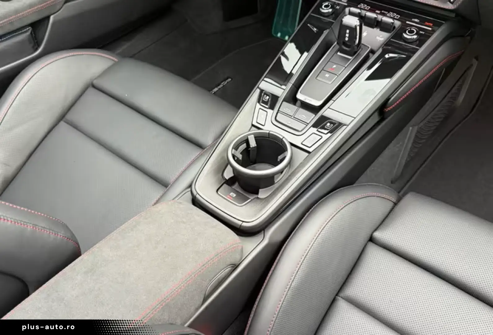 Porsche 992 911 Carrera GTS Cabriolet Liftsystem-VA BOSE