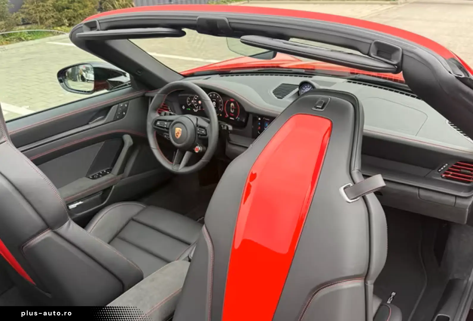 Porsche 992 911 Carrera GTS Cabriolet Liftsystem-VA BOSE