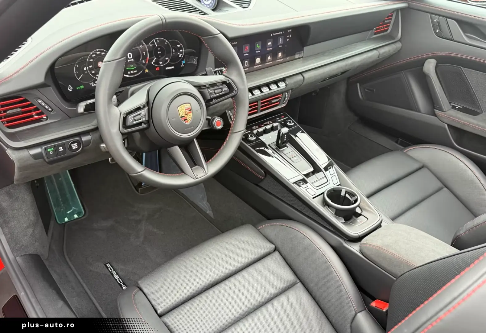 Porsche 992 911 Carrera GTS Cabriolet Liftsystem-VA BOSE