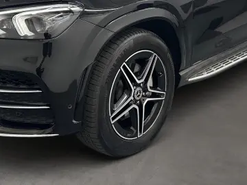 MERCEDES-BENZ GLE 300 d 4M AMG Fahrass WideScreen Stdhzg HUD