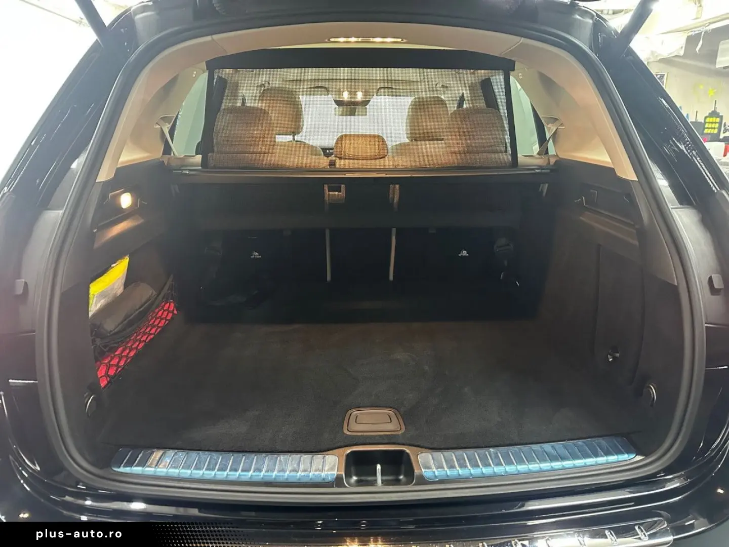 MERCEDES-BENZ GLE 300 d 4M AMG Fahrass WideScreen Stdhzg HUD