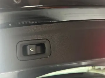 MERCEDES-BENZ GLE 300 d 4M AMG Fahrass WideScreen Stdhzg HUD