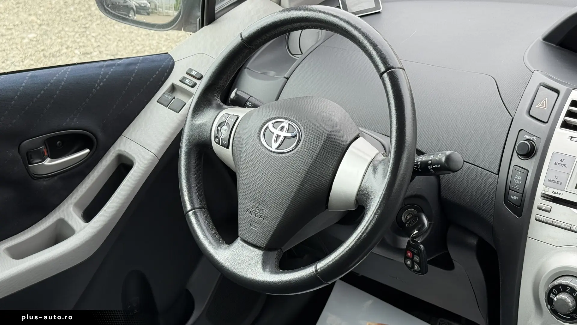 Toyota Yaris 1.3 Benzina 87CP Automata 2007 Euro 4