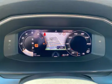 CUPRA Formentor 1.5 eTSI DSG ACC AHK NAVI 360  LED PDC