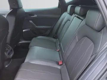 CUPRA Formentor 1.5 eTSI DSG NAVI 360  PDC LED SITZHZG