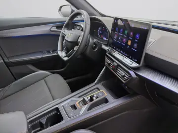 CUPRA Formentor 1.5 eTSI DSG NAVI 360  PDC LED SITZHZG