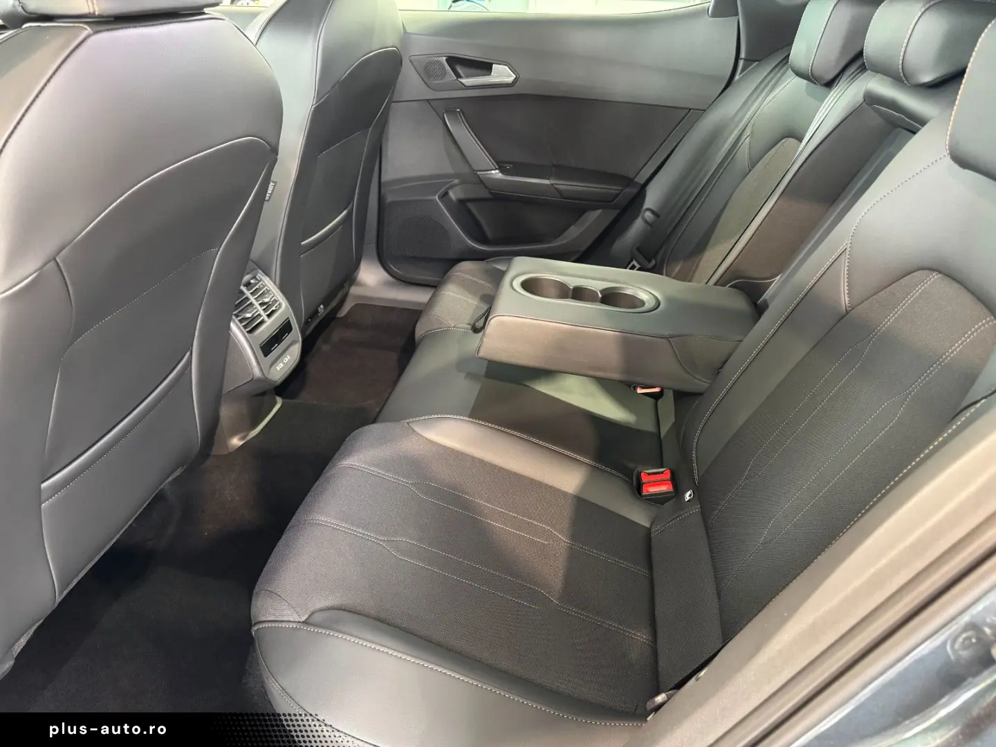 CUPRA Formentor 1.5 eTSI Benzin Hybride LED PDC SHZ