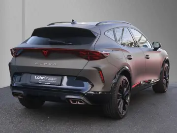 CUPRA Formentor 1.5 TSI DSG e-Hybird VZ AHK Matrix