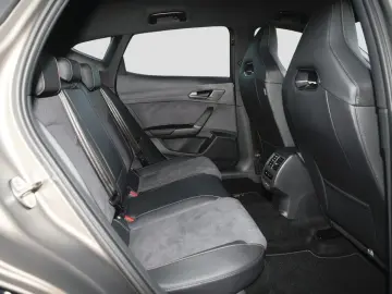 CUPRA Formentor 1.5 TSI DSG e-Hybird VZ AHK Matrix