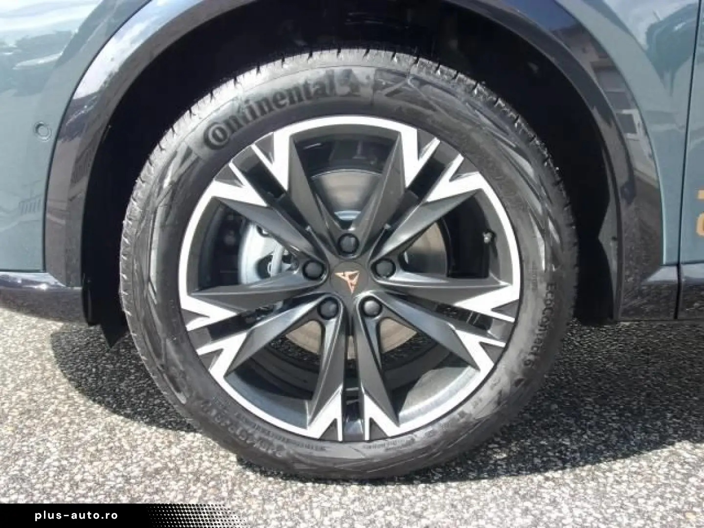 CUPRA FORMENTOR 2.0 TSI  DSG 4DRIVE 5 J. GAR.  AHZV