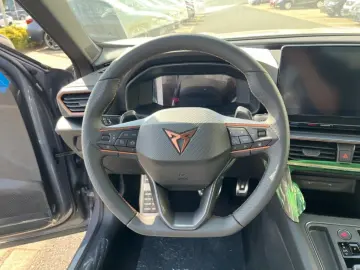CUPRA Formentor VZ e-HYBRID 1.4 LED Navi Keyless AD e-