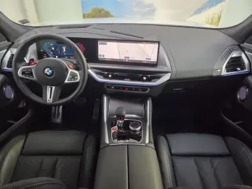 BMW XM 50e 23Zoll DriviProf. ACC AHK B&W Sitzlüftung