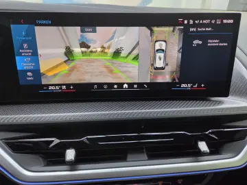 BMW XM 50e 23Zoll DriviProf. ACC AHK B&W Sitzlüftung