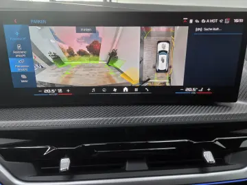 BMW XM 50e 23Zoll DriviProf. ACC AHK B&W Sitzlüftung