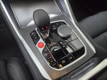 BMW XM 50e 23Zoll DriviProf. ACC AHK B&W Sitzlüftung