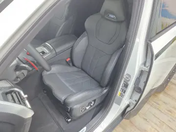 BMW XM 50e 23Zoll DriviProf. ACC AHK B&W Sitzlüftung