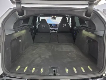 BMW XM 50e 23Zoll DriviProf. ACC AHK B&W Sitzlüftung