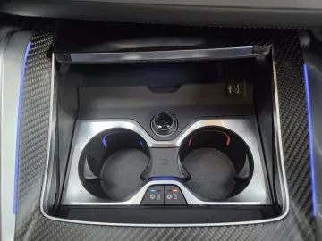 BMW XM 50e 23Zoll DriviProf. ACC AHK B&W Sitzlüftung