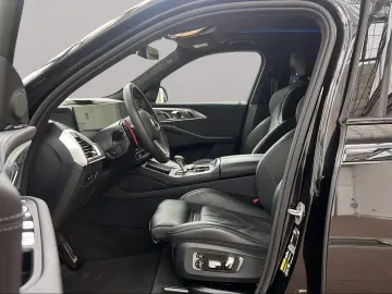 BMW XM 50e Massage AHK Driv.Assist.Prof Harman K