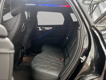 BMW XM 50e Massage AHK Driv.Assist.Prof Harman K