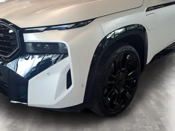 BMW XM 50e Massage Bowers & Wilkins AHK Kamera Winte