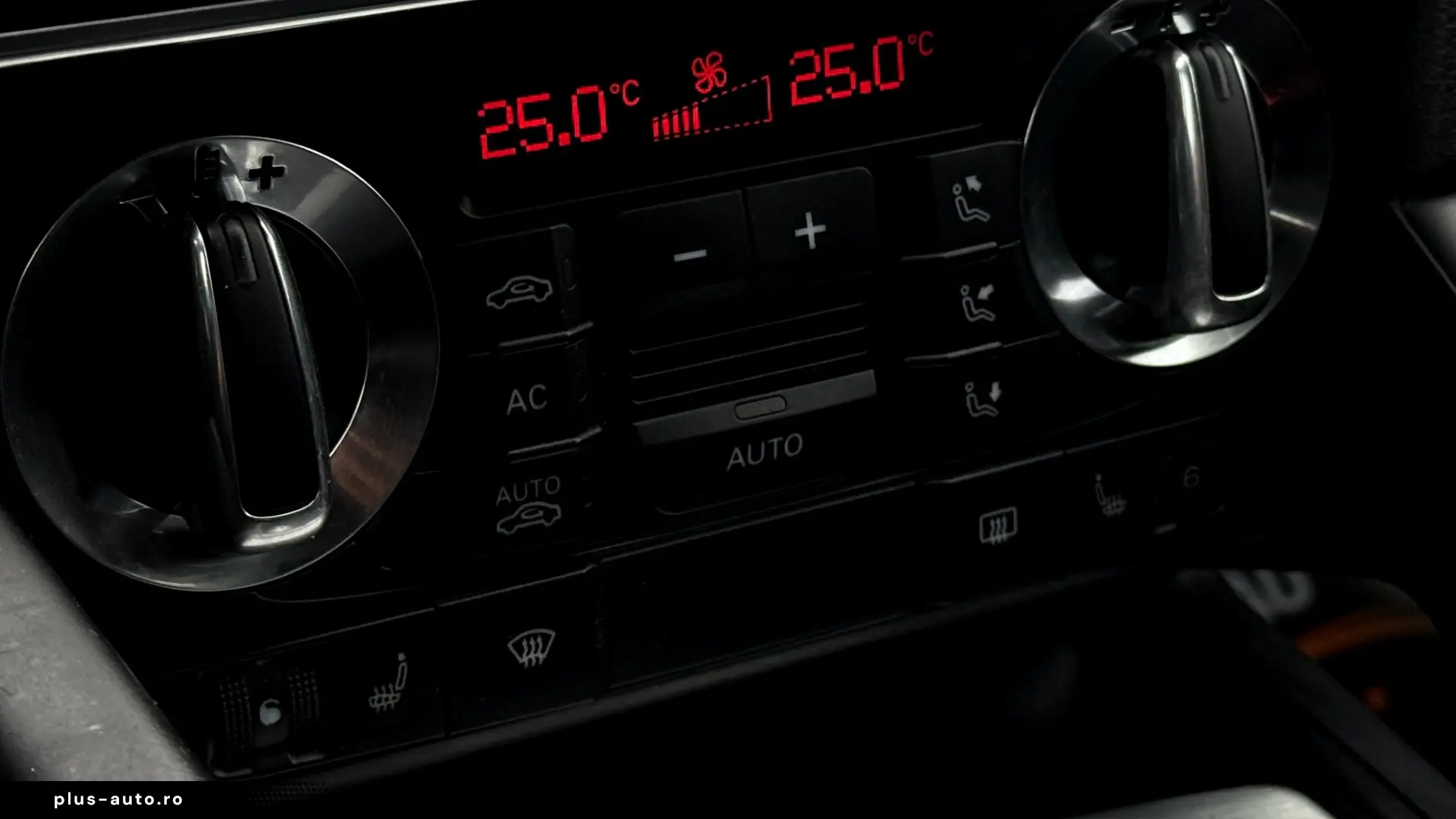 Audi A3 2.0 TDI 170CP S-Line Automata 2010 Euro 5