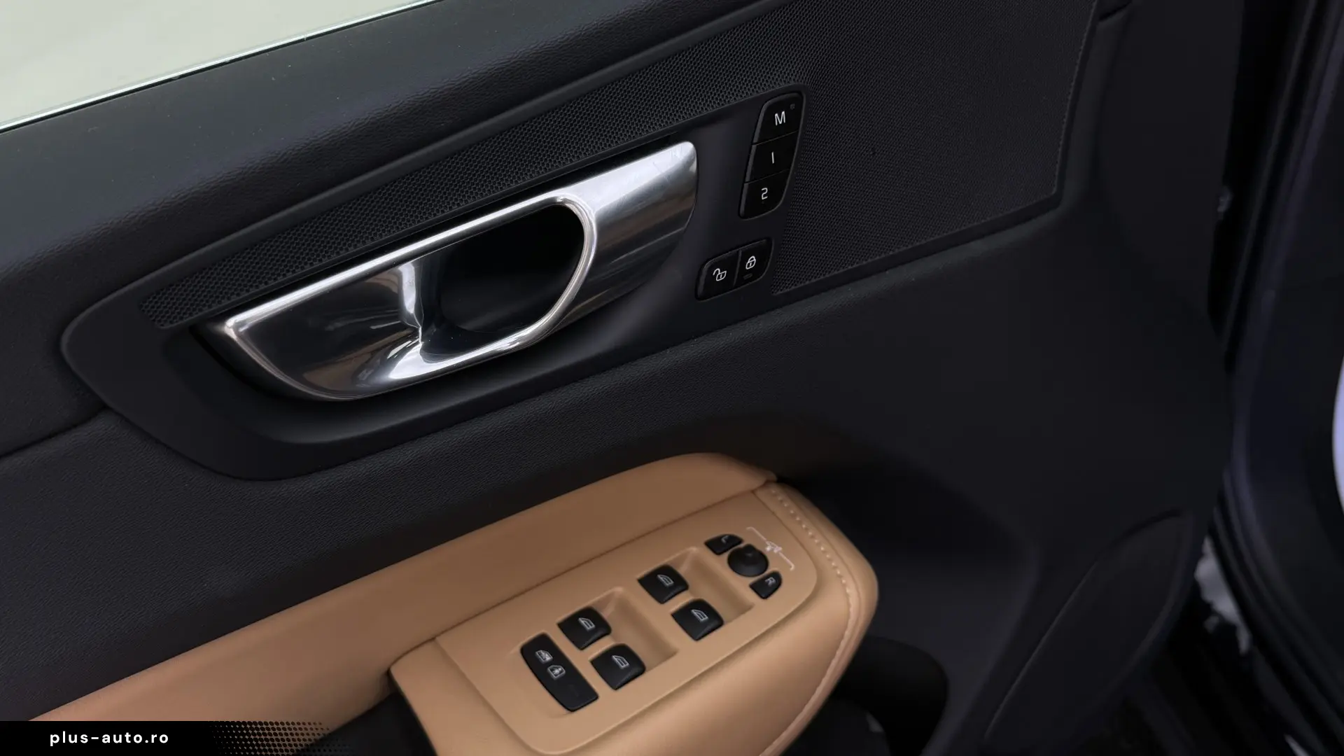 Volvo XC60 2.0 Benzina Mild Hybrid B5 250CP 4×4 2023