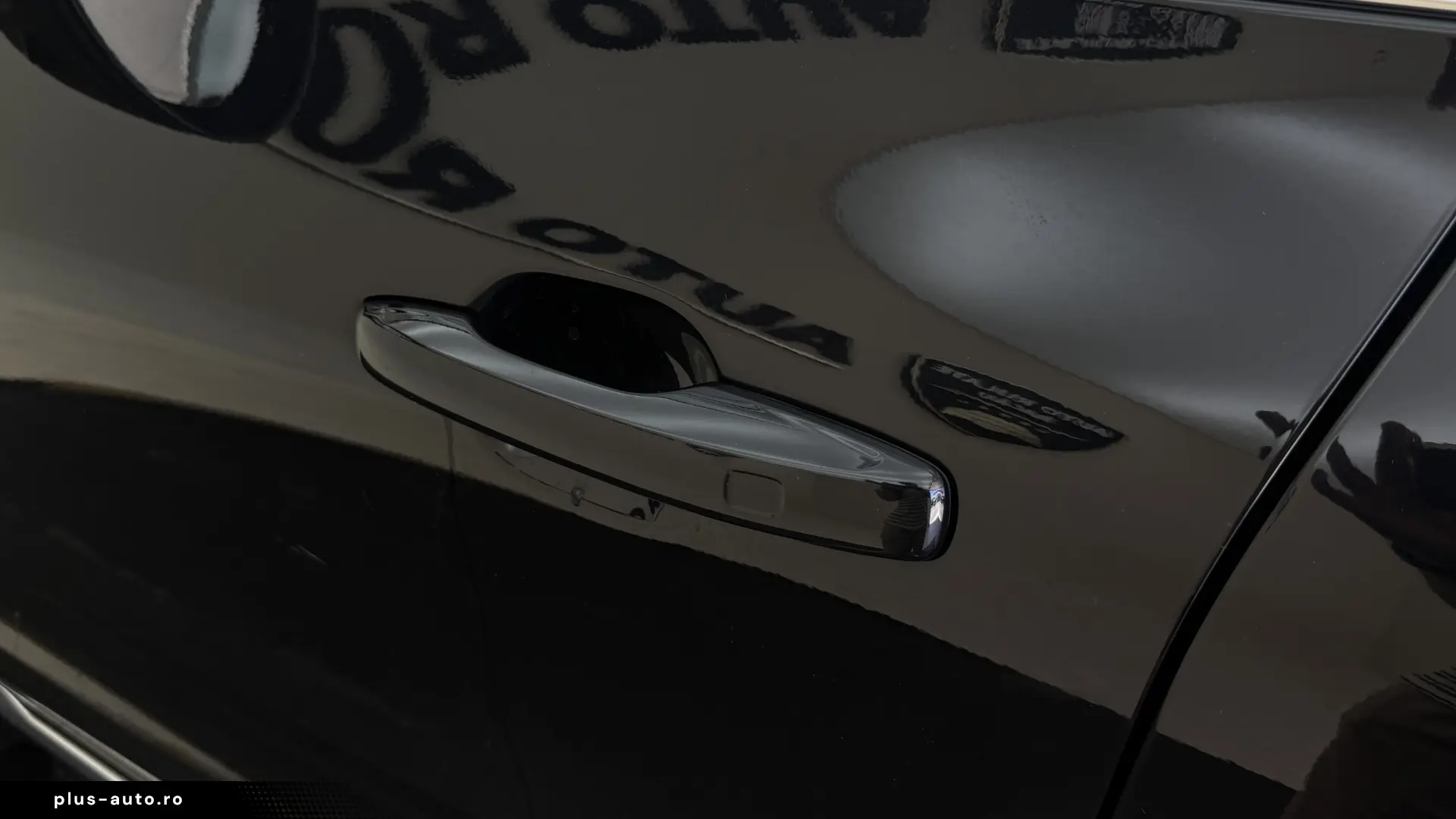 Volvo XC60 2.0 Benzina Mild Hybrid B5 250CP 4×4 2023