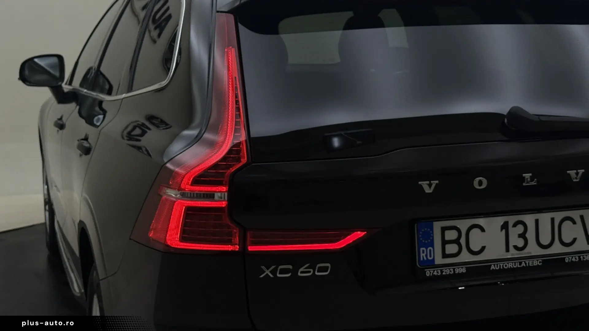 Volvo XC60 2.0 Benzina Mild Hybrid B5 250CP 4×4 2023