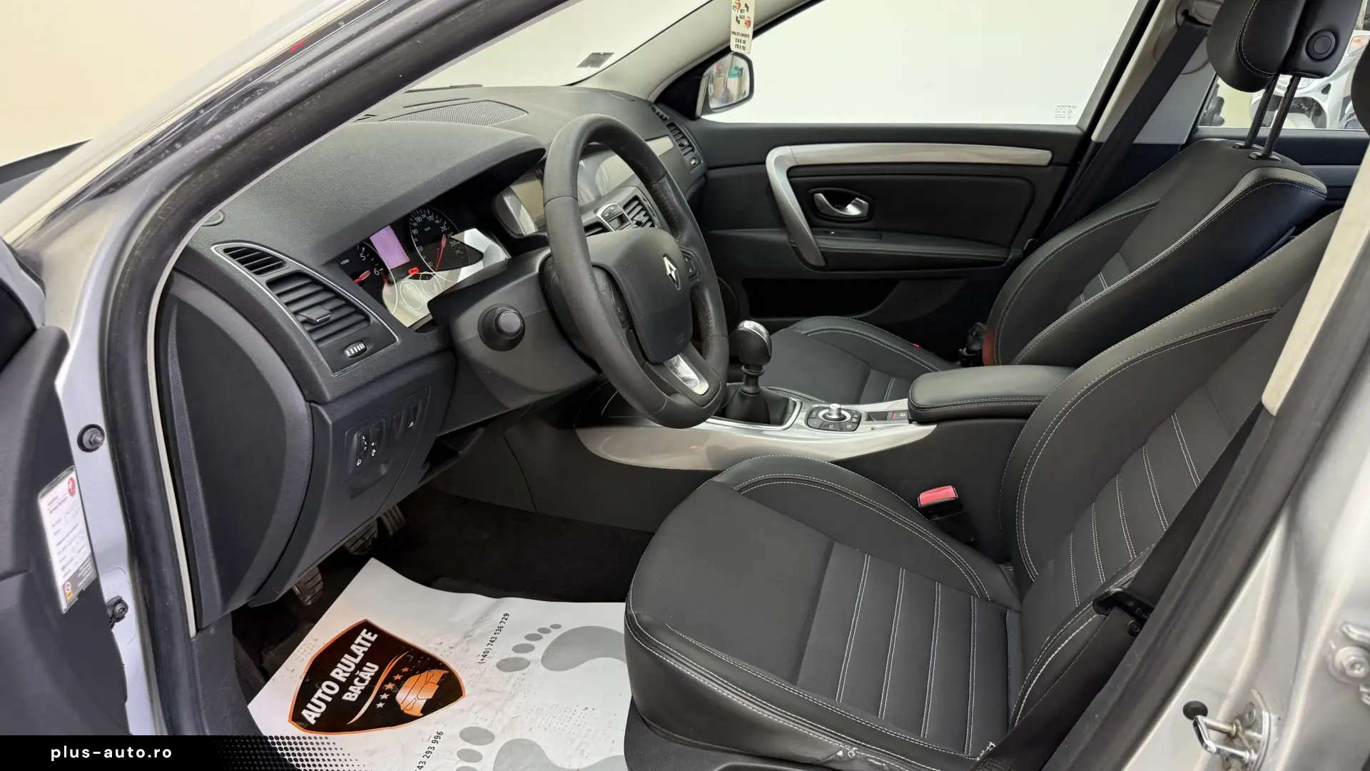 Renault Laguna 2.0 Benzina 140CP 2011 Euro 5