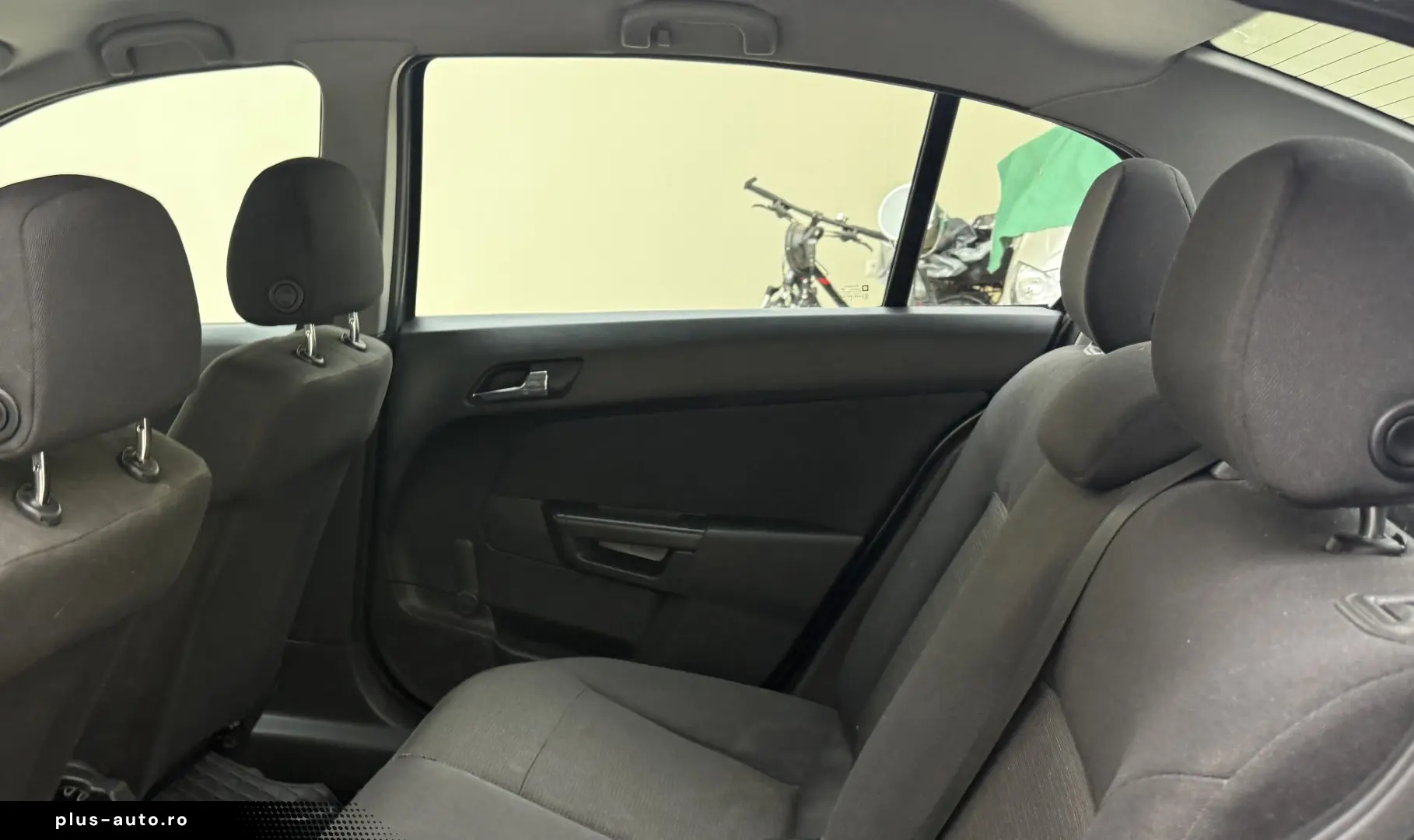 Opel Astra 1.6 Benzina 116CP 2011 Euro 5