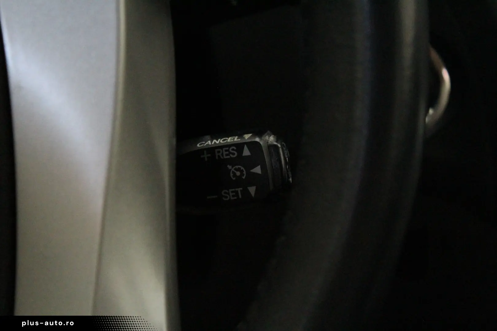 Toyota Prius 1.8 Hybrid 100CP Automata 2011 12 Euro 5