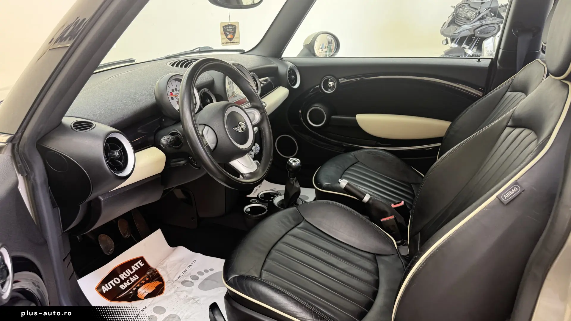 Mini Cooper 1.6 Benzina 120CP 2008 10 Euro 4