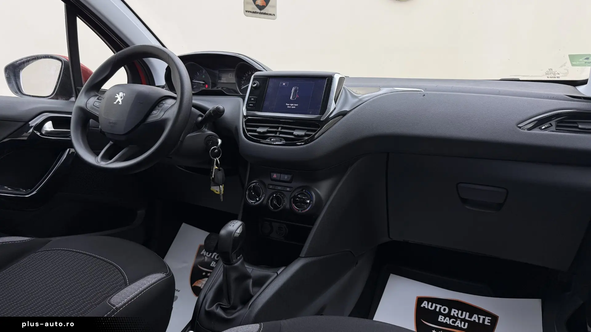 Peugeot 208 1.6 HDi 99CP 2016 10 Euro 6