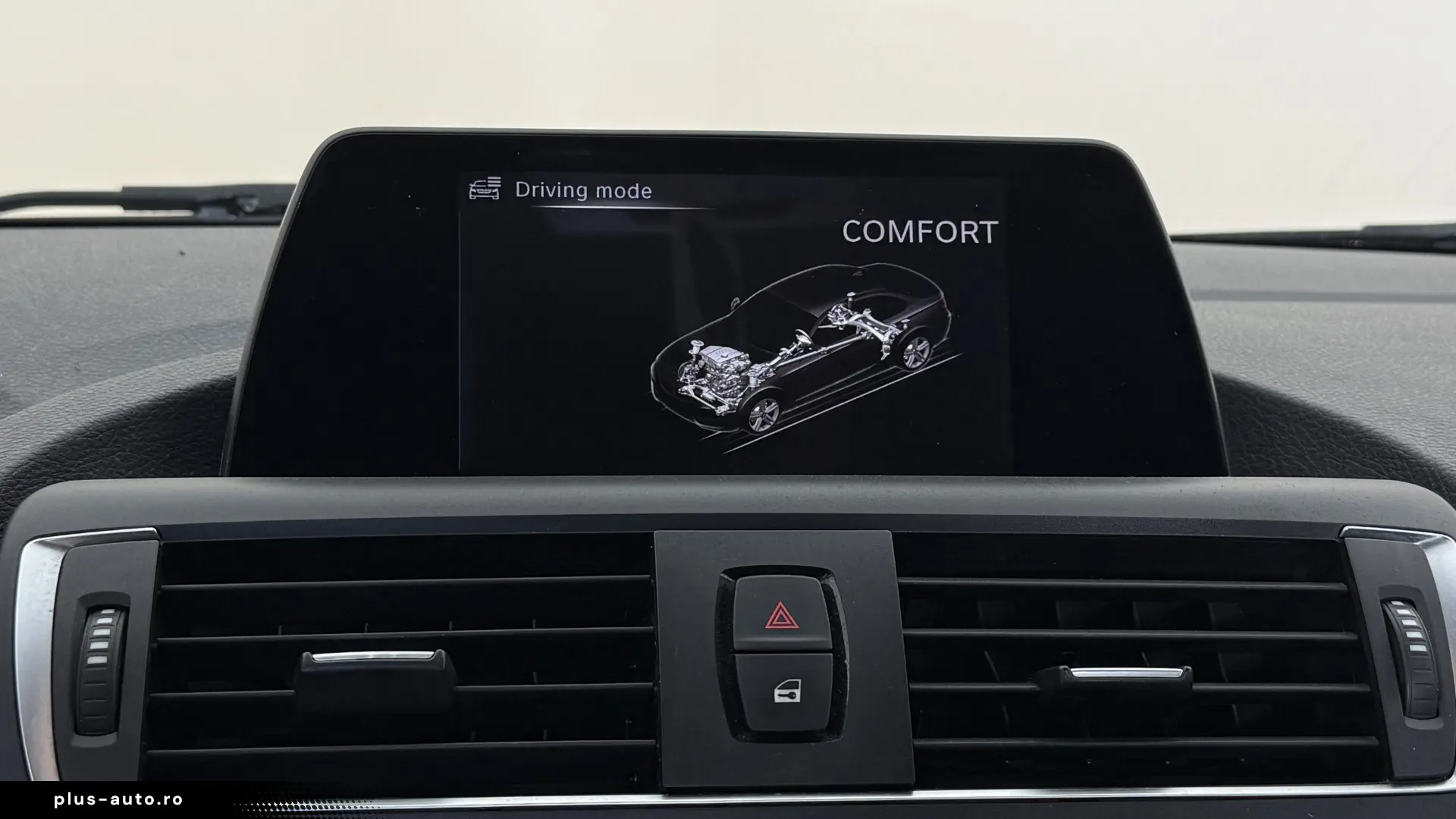 BMW Seria 2 (218d) 150CP Automata 2015 Euro 6