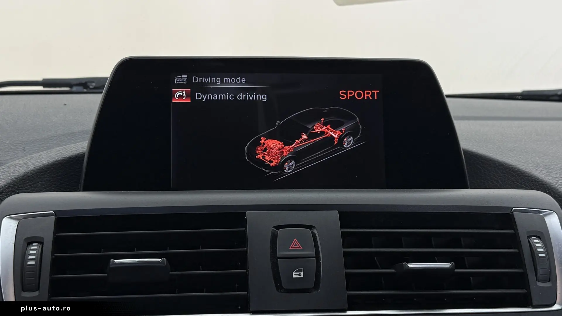 BMW Seria 2 (218d) 150CP Automata 2015 Euro 6