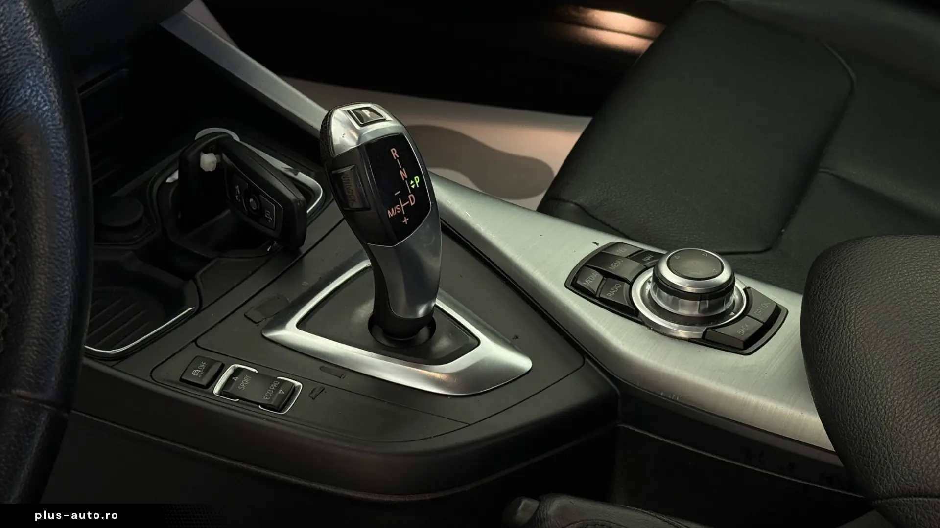 BMW Seria 2 (218d) 150CP Automata 2015 Euro 6