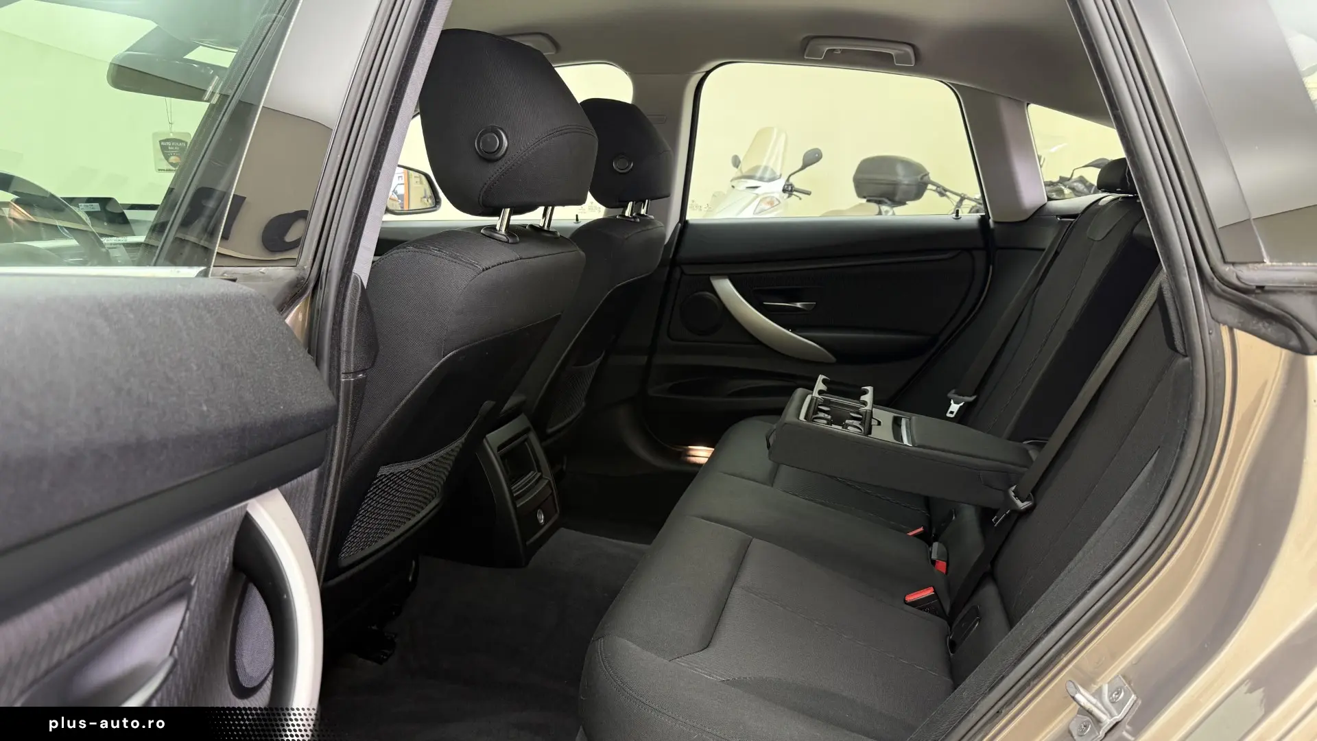 BMW Seria 3 GT 2.0d 150CP Automata 2017 Euro 6
