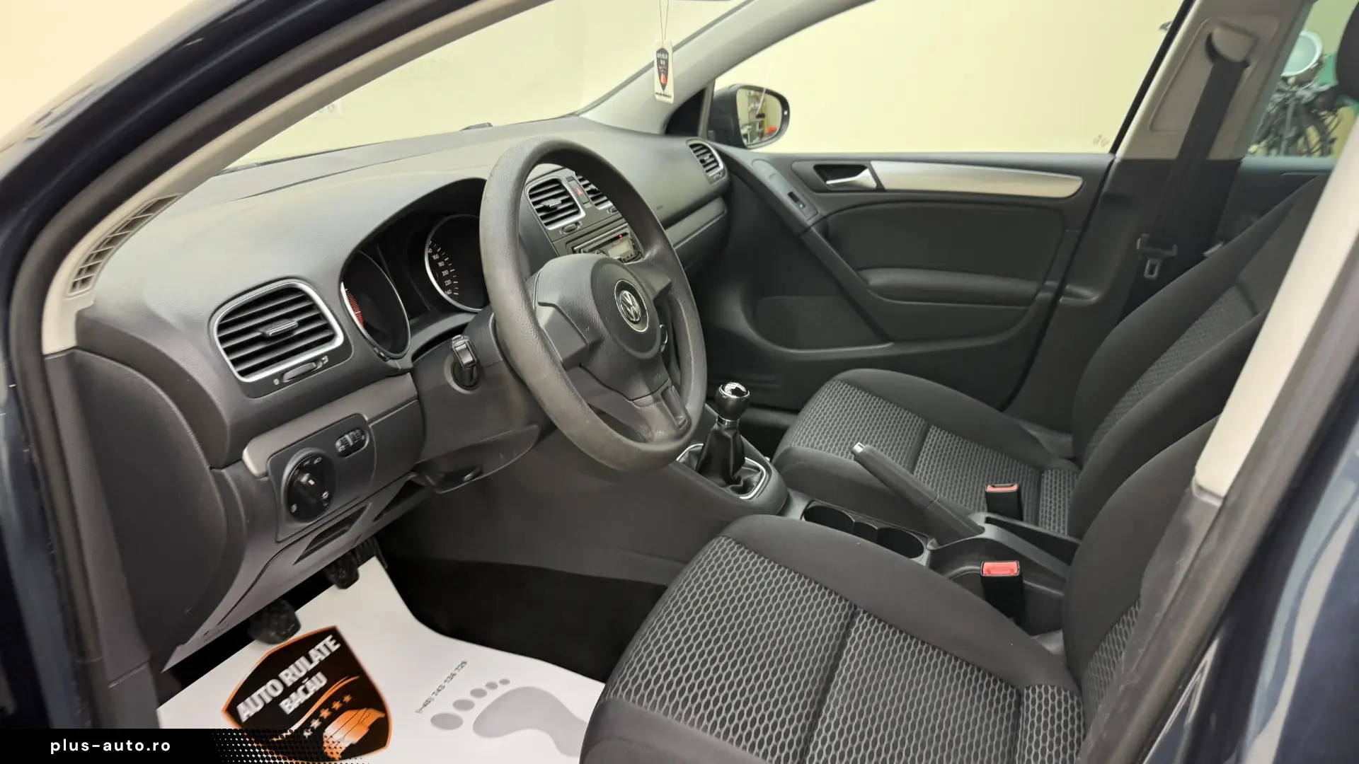 Volkswagen Golf 6 1.6 Benzina 102CP 2009 Euro 5