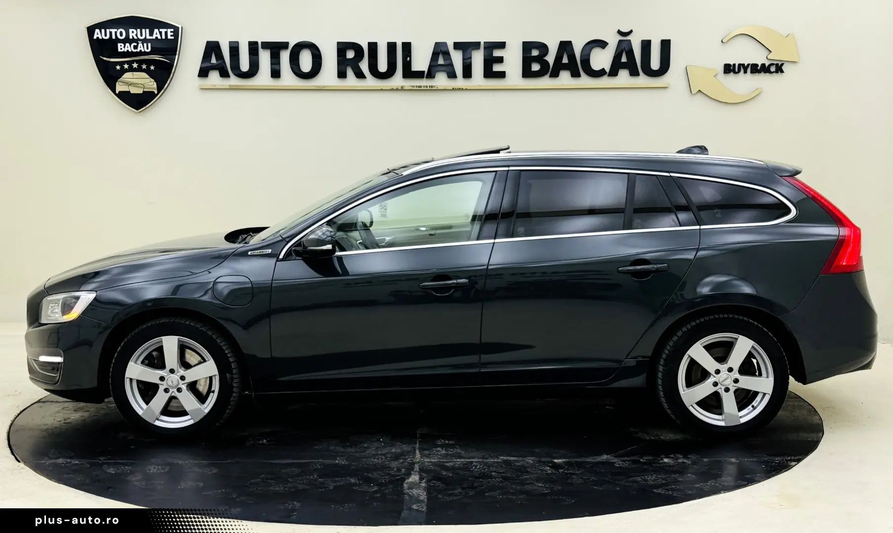 Volvo V60 2.4d Plug-in Hybrid 283CP 4×4 Automata 2013 1