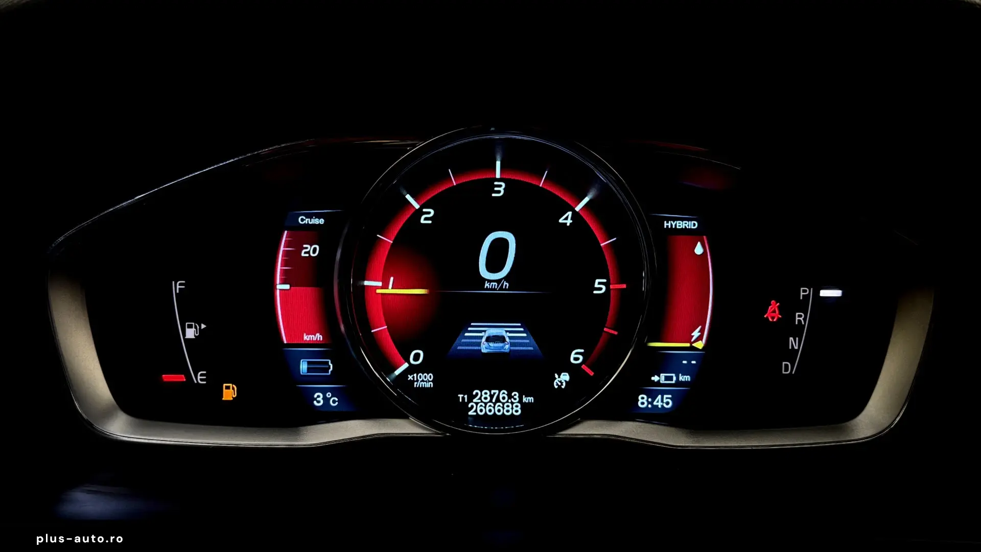 Volvo V60 2.4d Plug-in Hybrid 283CP 4×4 Automata 2013 1