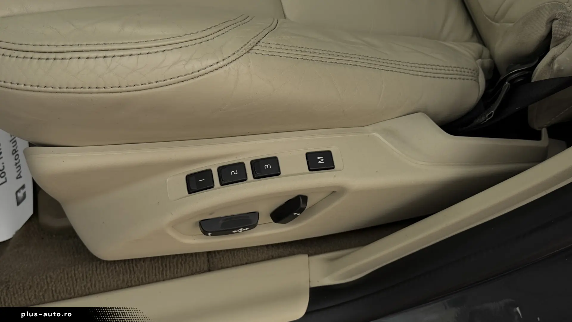 Volvo V60 2.4d Plug-in Hybrid 283CP 4×4 Automata 2013 1
