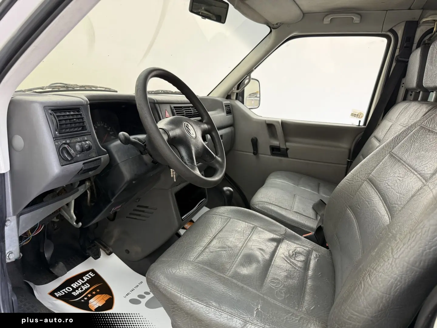 Volkswagen Transporter 1.9D 5 1 Locuri 68CP 2001